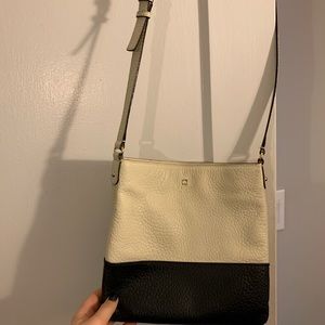 Kate Spade cross body lightly worn